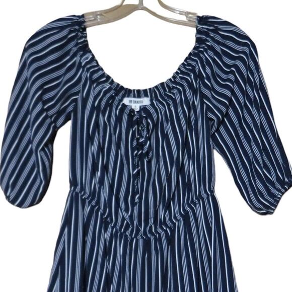 BB Dakota Off Shoulder Dress Fit & Flare Elastic Waist Striped Navy Blue White S - Picture 3 of 10